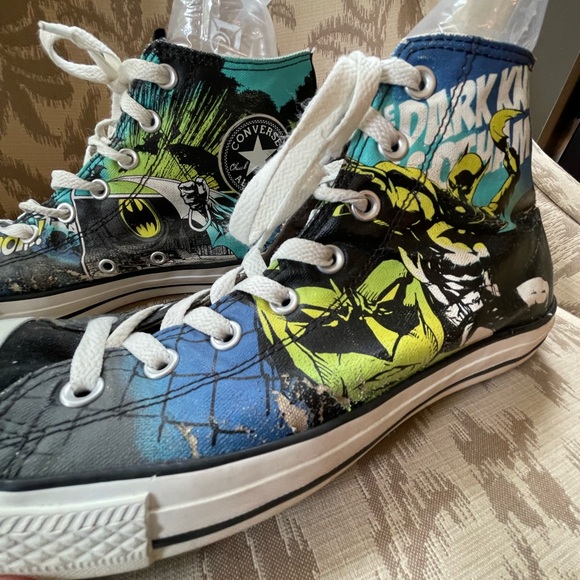 Converse Chuck Taylors Marvel Batman high tops - Picture 12 of 12